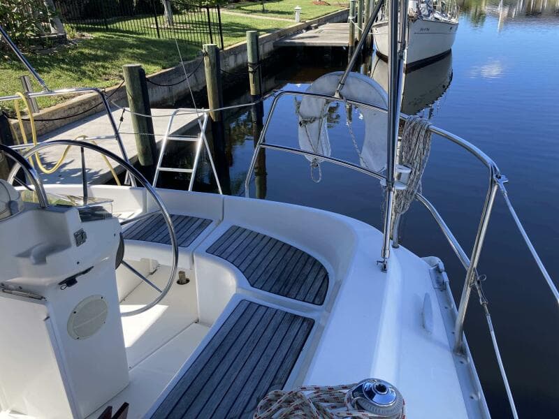 2000 Beneteau Oceanis 311