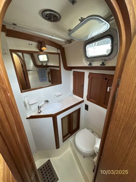35' Bristol head1