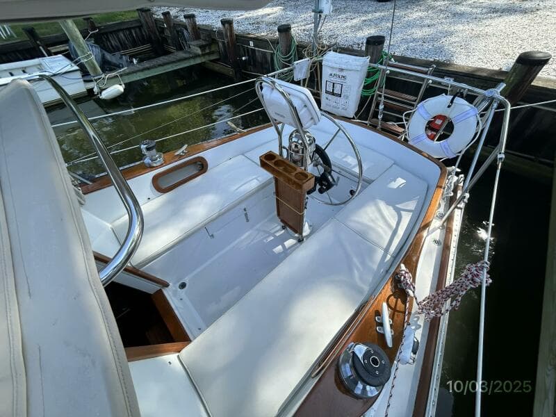 35' Bristol cockpit2