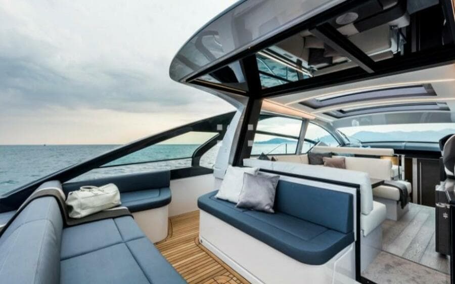 2019 Pershing 5X