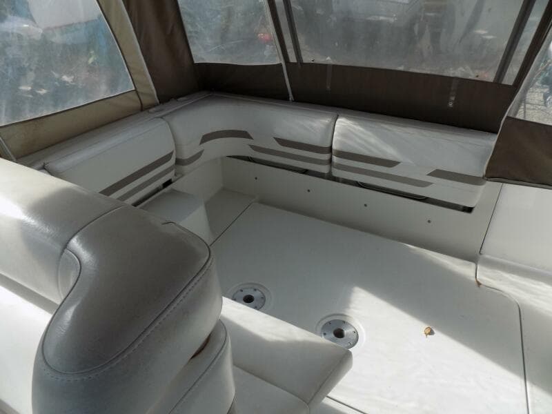 Cockpit aft