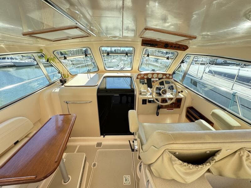 2004 Island Packet 360 Hardtop Express Cruiser