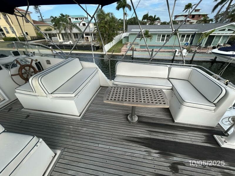 42' Grand Banks flybridge starboard