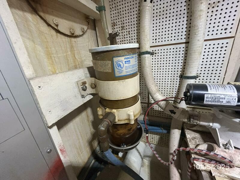 42' Grand Banks starboard Racor fuel filter