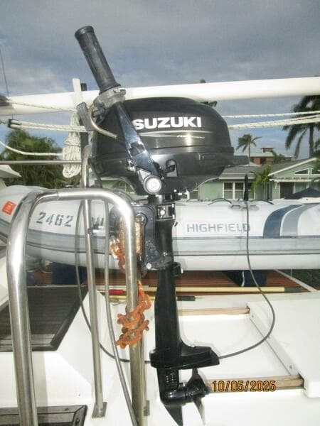 42' Grand Banks tender outboard