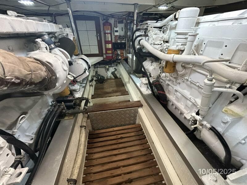 42' Grand Banks engine room forward