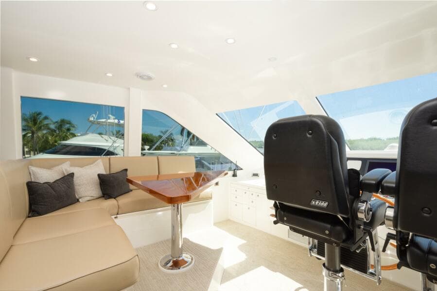 Helm Lounge Seating