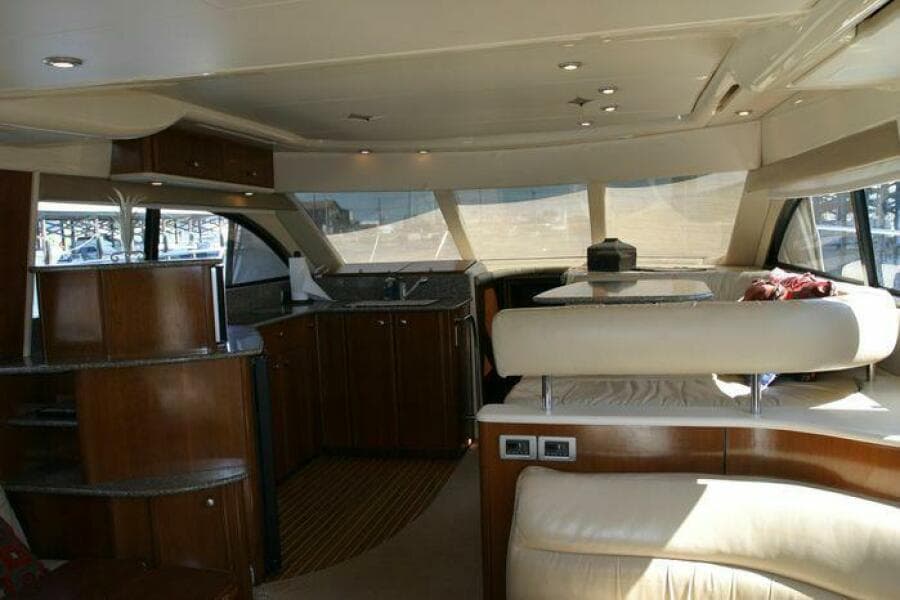 2005 Meridian 411 Sedan