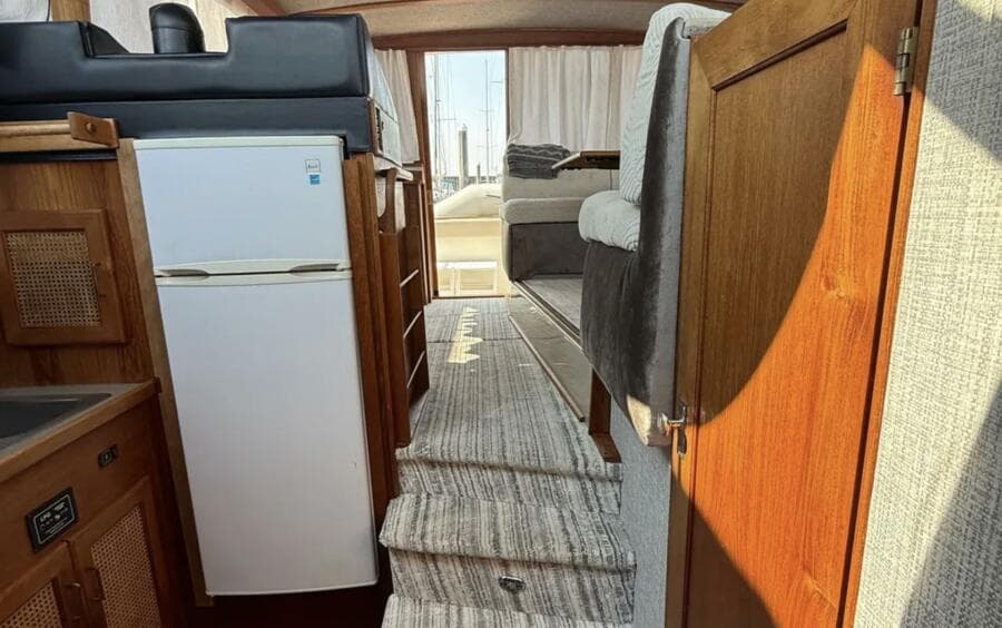 1984 Bayliner 3870 Motoryacht