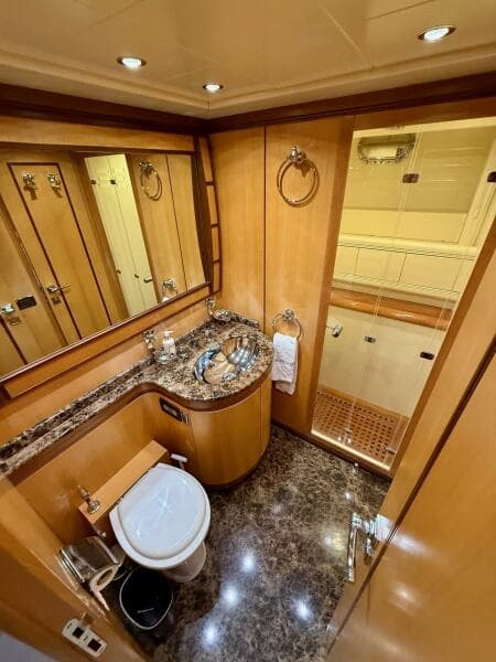 2005 Mangusta 92