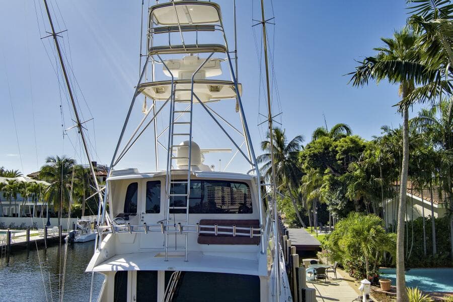 2008 Viking 74 Enclosed Bridge