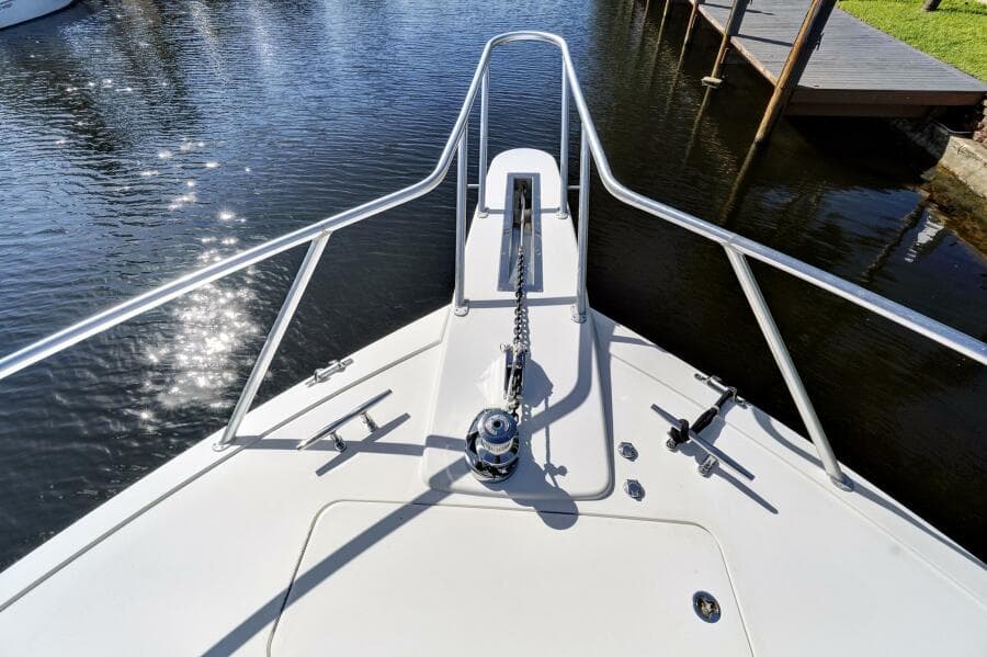2008 Viking 74 Enclosed Bridge