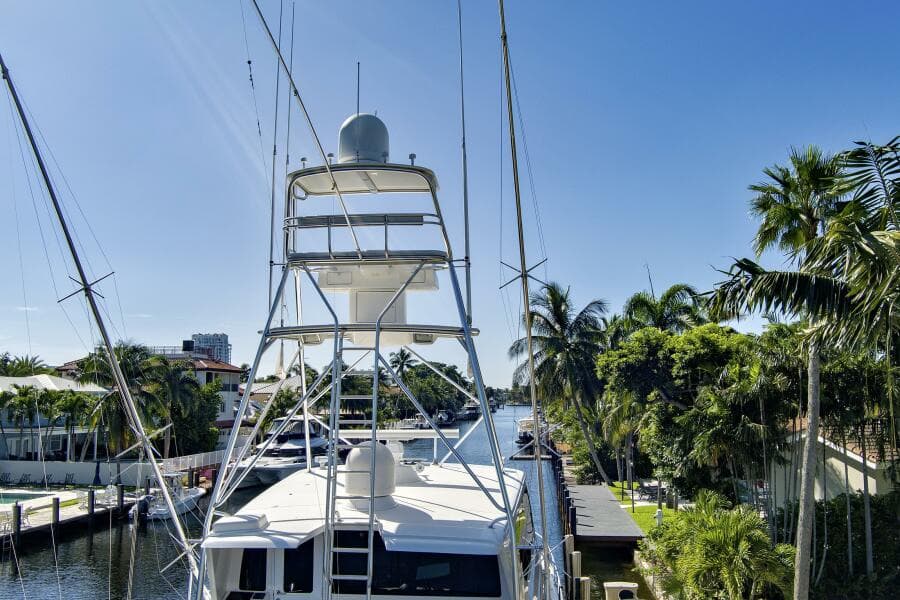 2008 Viking 74 Enclosed Bridge