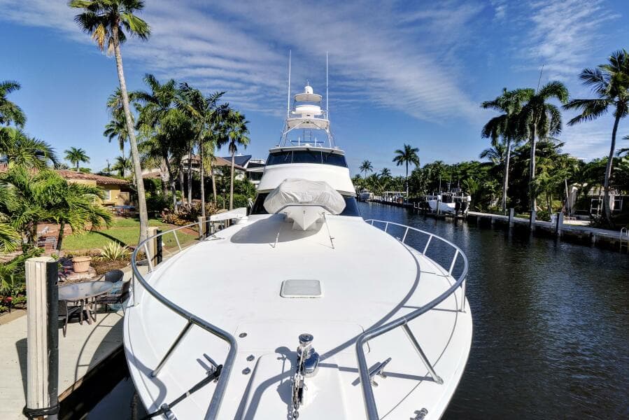2008 Viking 74 Enclosed Bridge