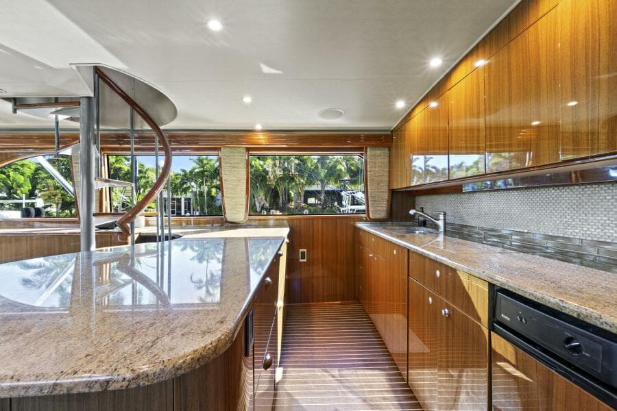2008 Viking 74 Enclosed Bridge