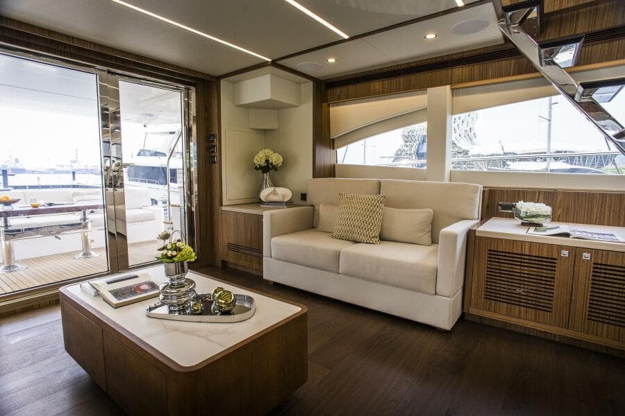 Salon To Port