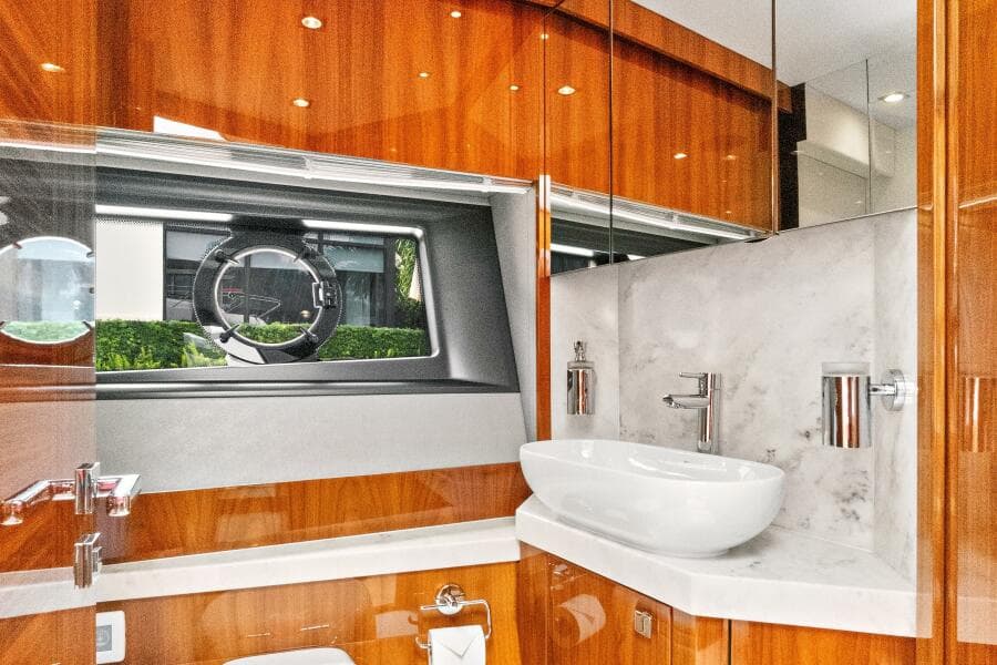 2020 Sunseeker Manhattan 52
