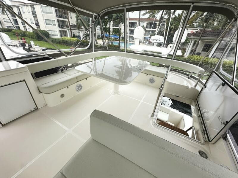 2014 Ferretti Yachts 530