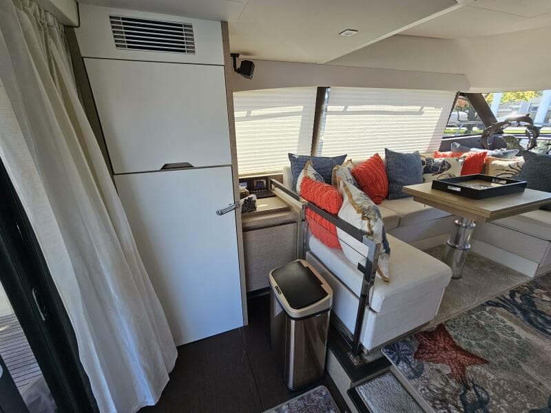 2018 Prestige 460 Fly
