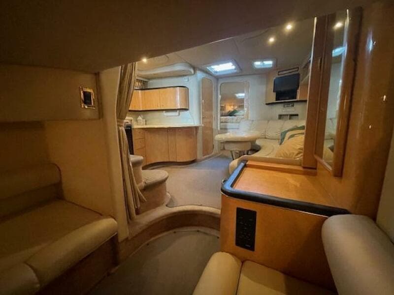 1998 Sea Ray 370 Sundancer