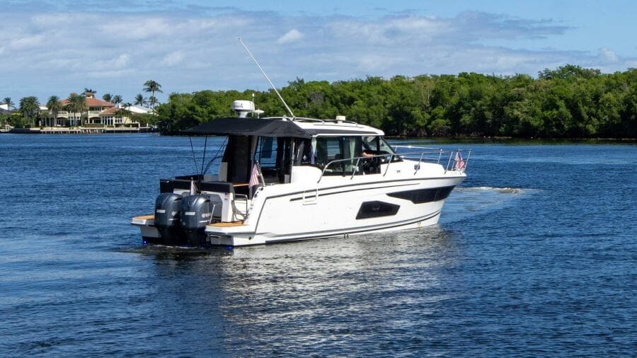 2021 Jeanneau NC 1095