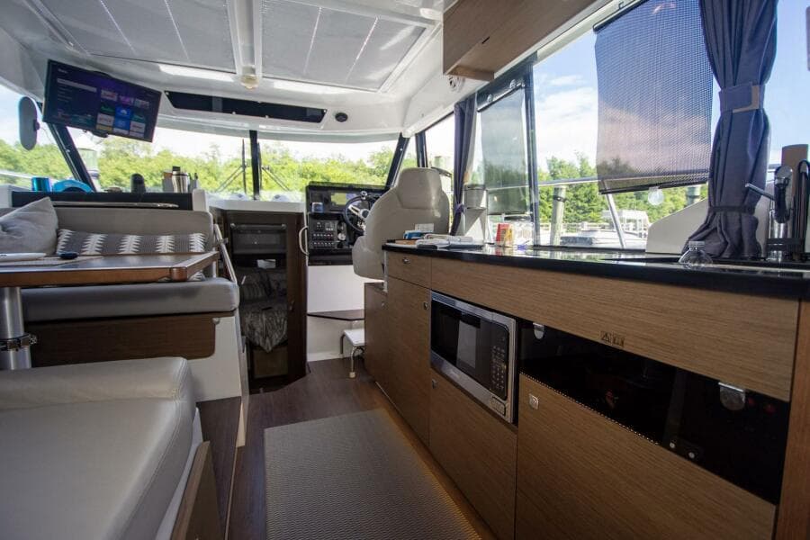 2021 Jeanneau NC 1095