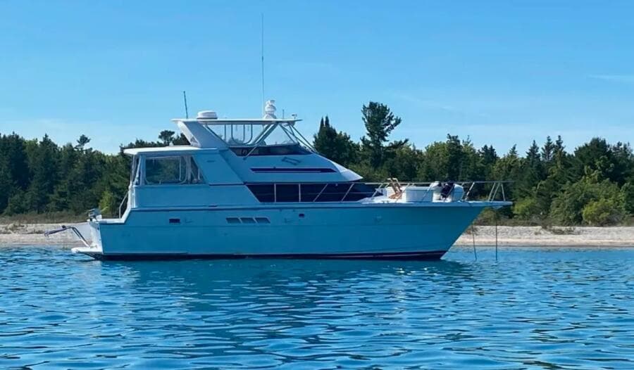 1994 Hatteras 48 Cockpit Motor Yacht