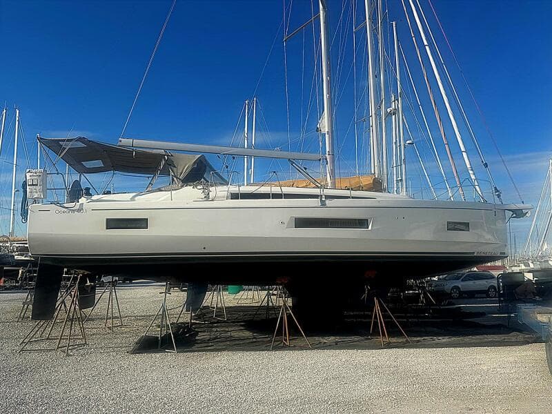 2022 Beneteau Oceanis 40.1