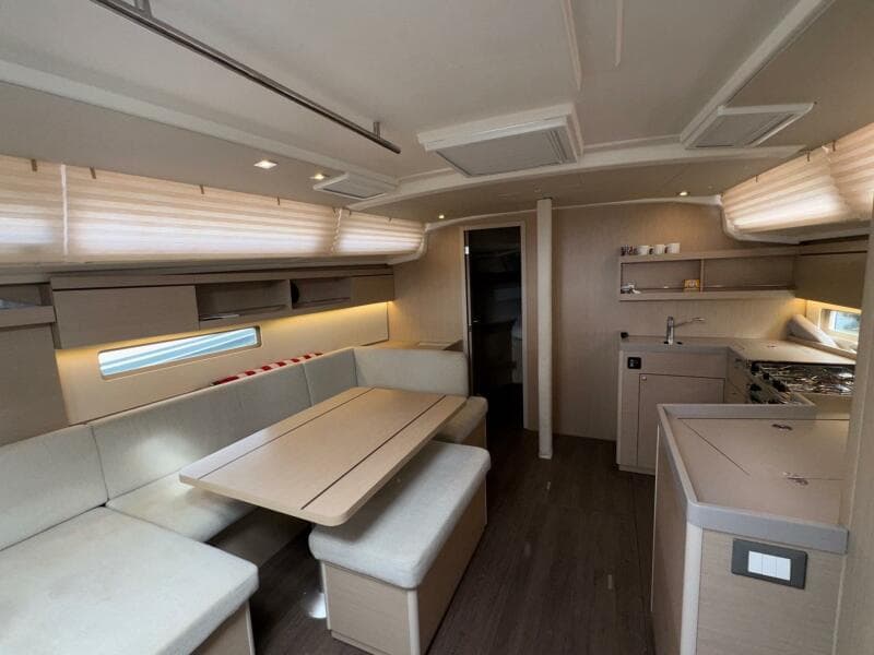 2022 Beneteau Oceanis 40.1
