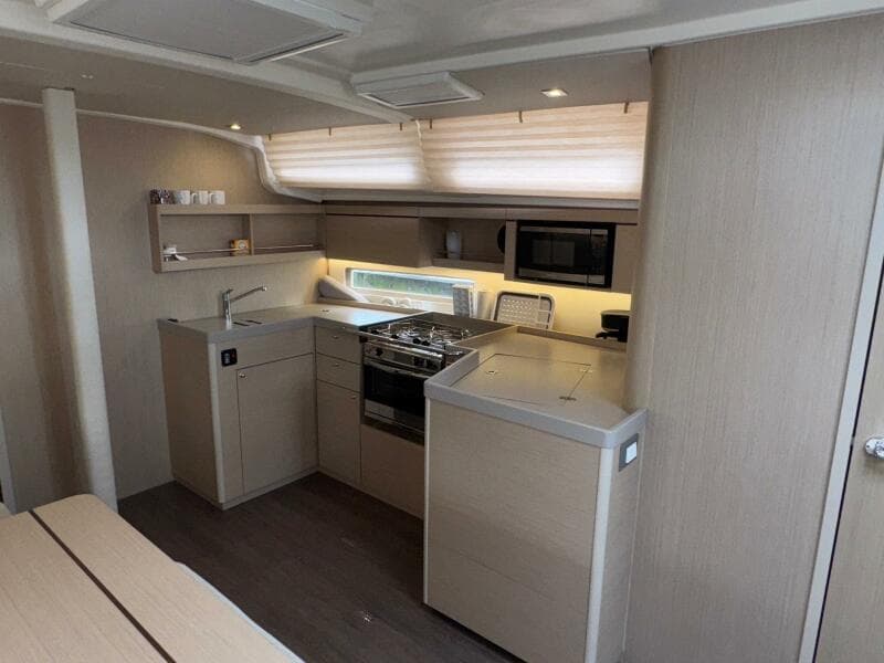 2022 Beneteau Oceanis 40.1