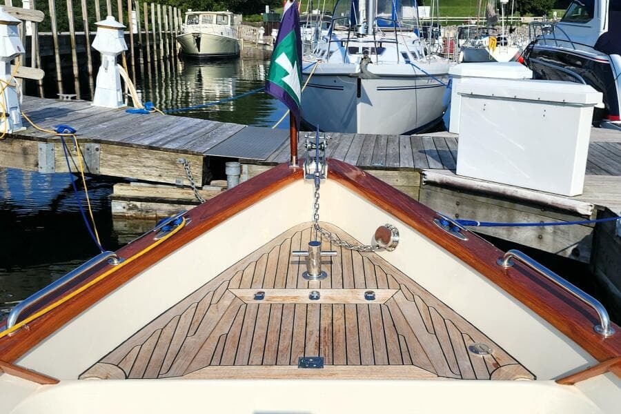 2007 Custom Flanders Bay 27