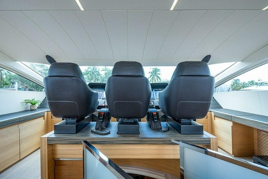Helm Back Seating 