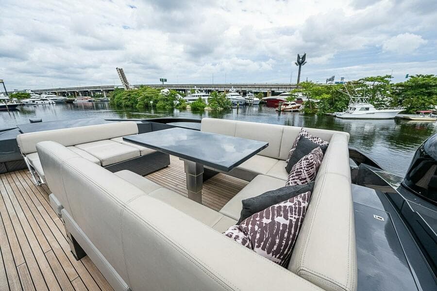 Flybridge