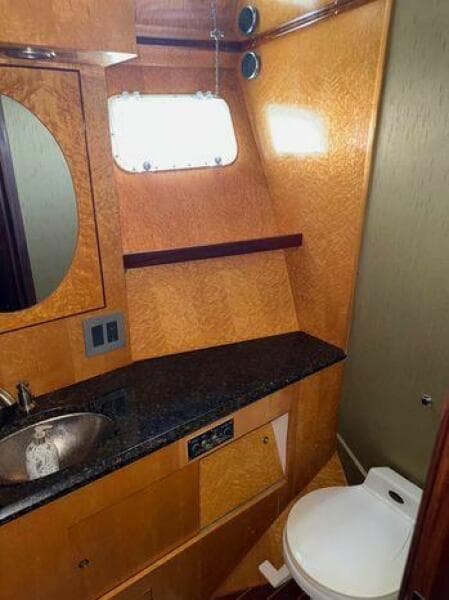 1990 Hatteras 45 Convertible