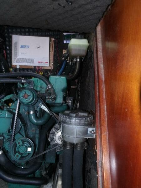 2004 Beneteau 423