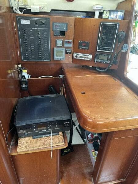 2004 Beneteau 423