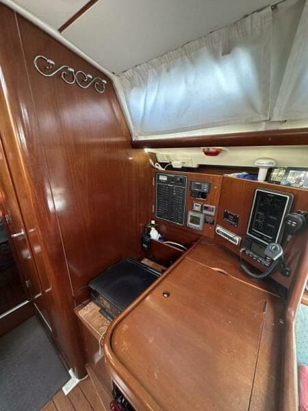 2004 Beneteau 423