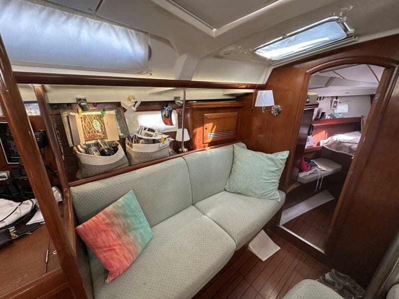 2004 Beneteau 423