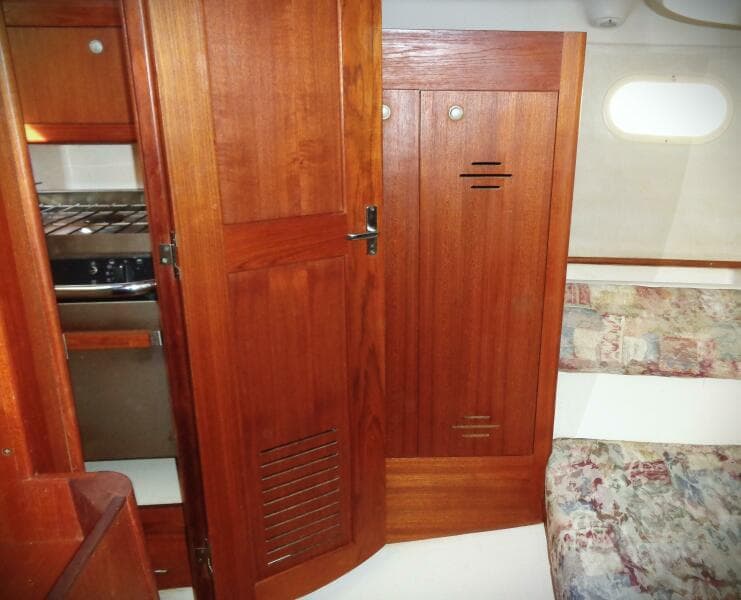 2001 Hunter 380
