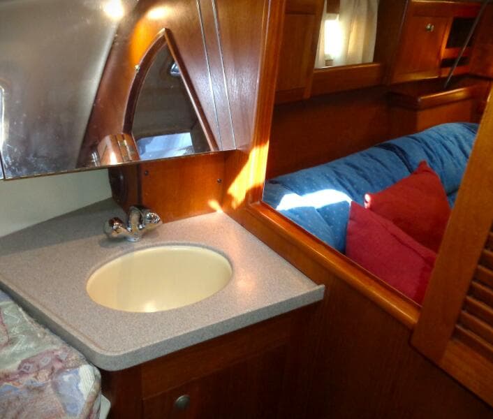 2001 Hunter 380