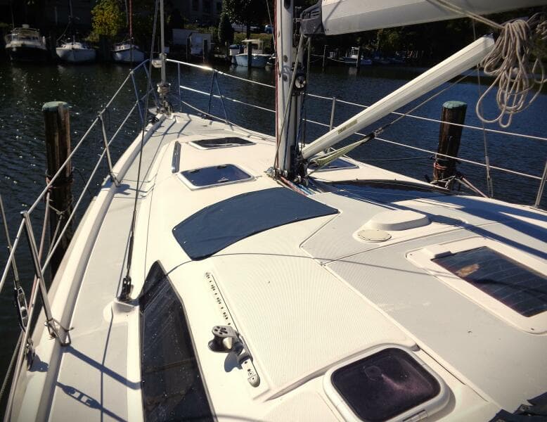 2001 Hunter 380