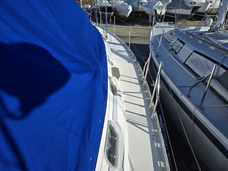 1998 Jeanneau Sun Odyssey 42 Atlantic Cruiser