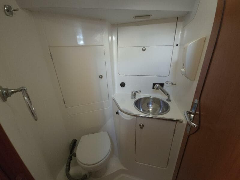 1998 Jeanneau Sun Odyssey 42 Atlantic Cruiser