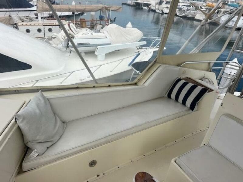 1986 Hatteras SF 52