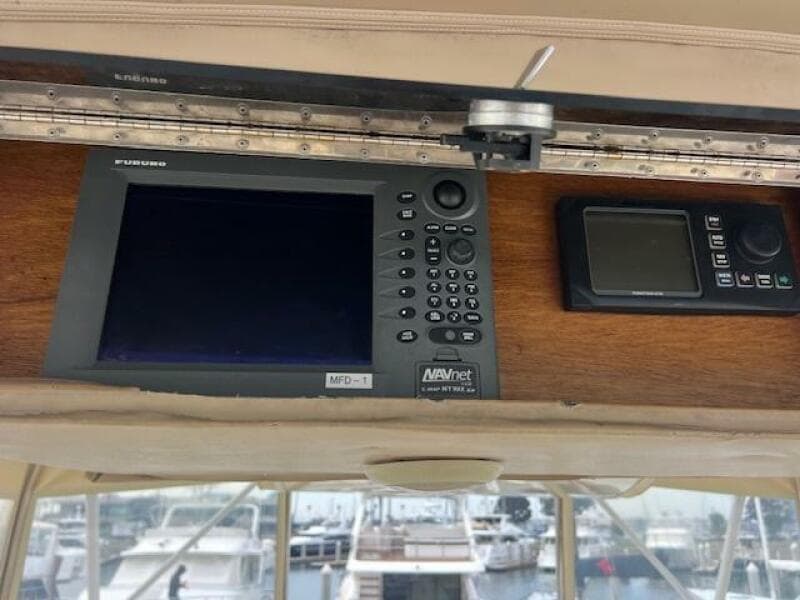 1986 Hatteras SF 52