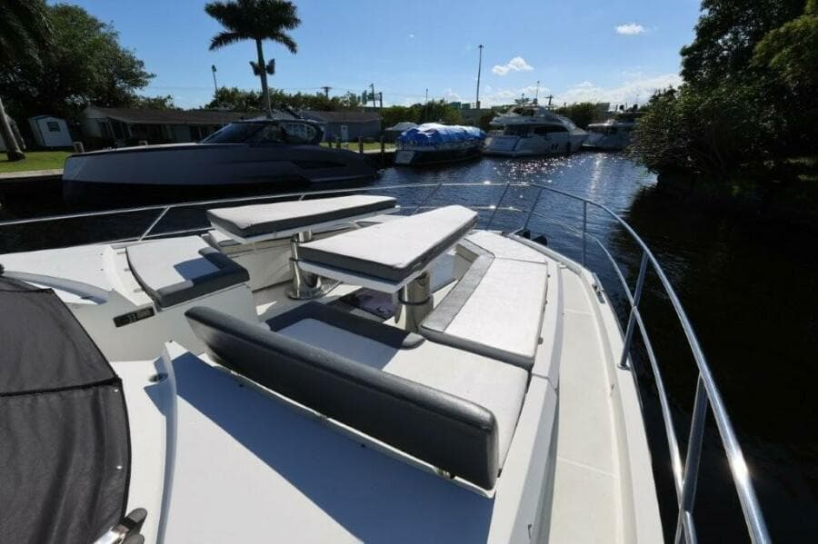 2019 Galeon 650 Sky