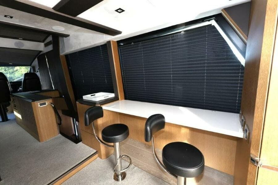 2019 Galeon 650 Sky
