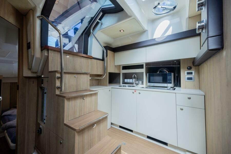2014 Cranchi M 44 HT
