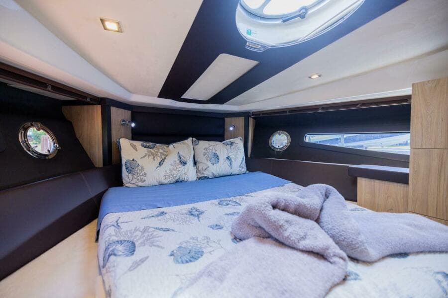 2014 Cranchi M 44 HT