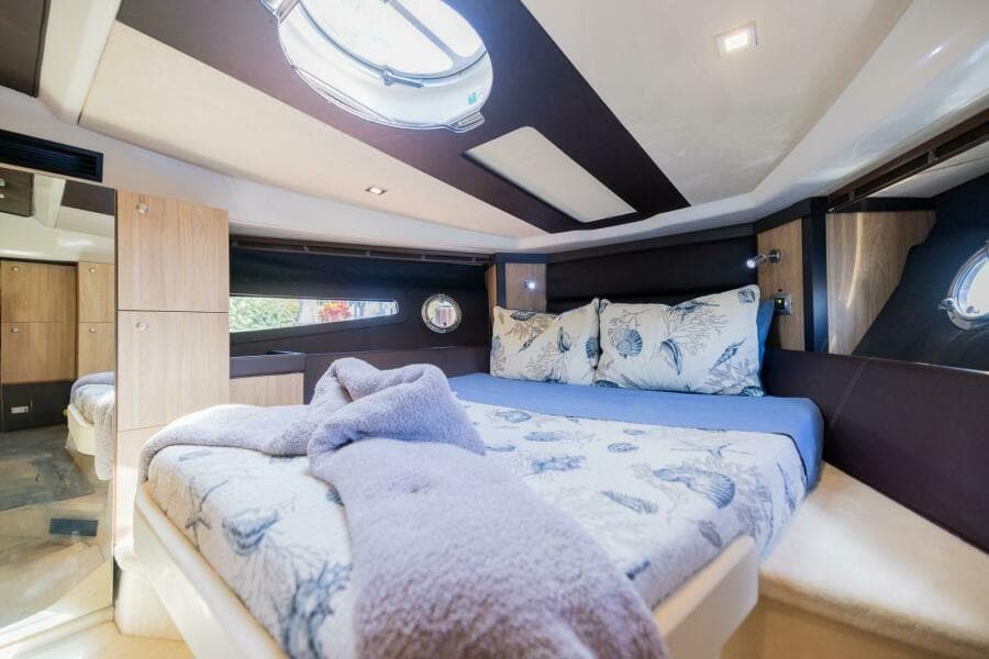 2014 Cranchi M 44 HT